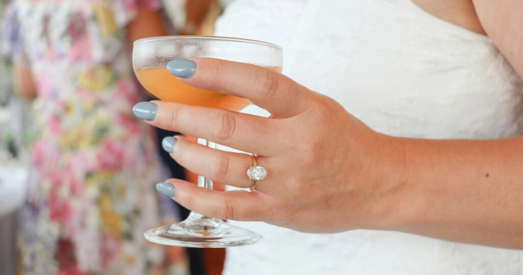 Personalise a wedding cocktail or mocktail with Kombi Keg