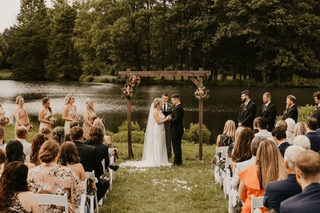 Historic White Oak Farm - Ceremony by the Lake